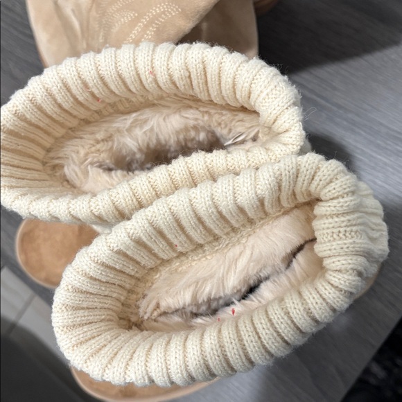 2 pairs of  beige Boots No Boundary both size 8 - Picture 5 of 7